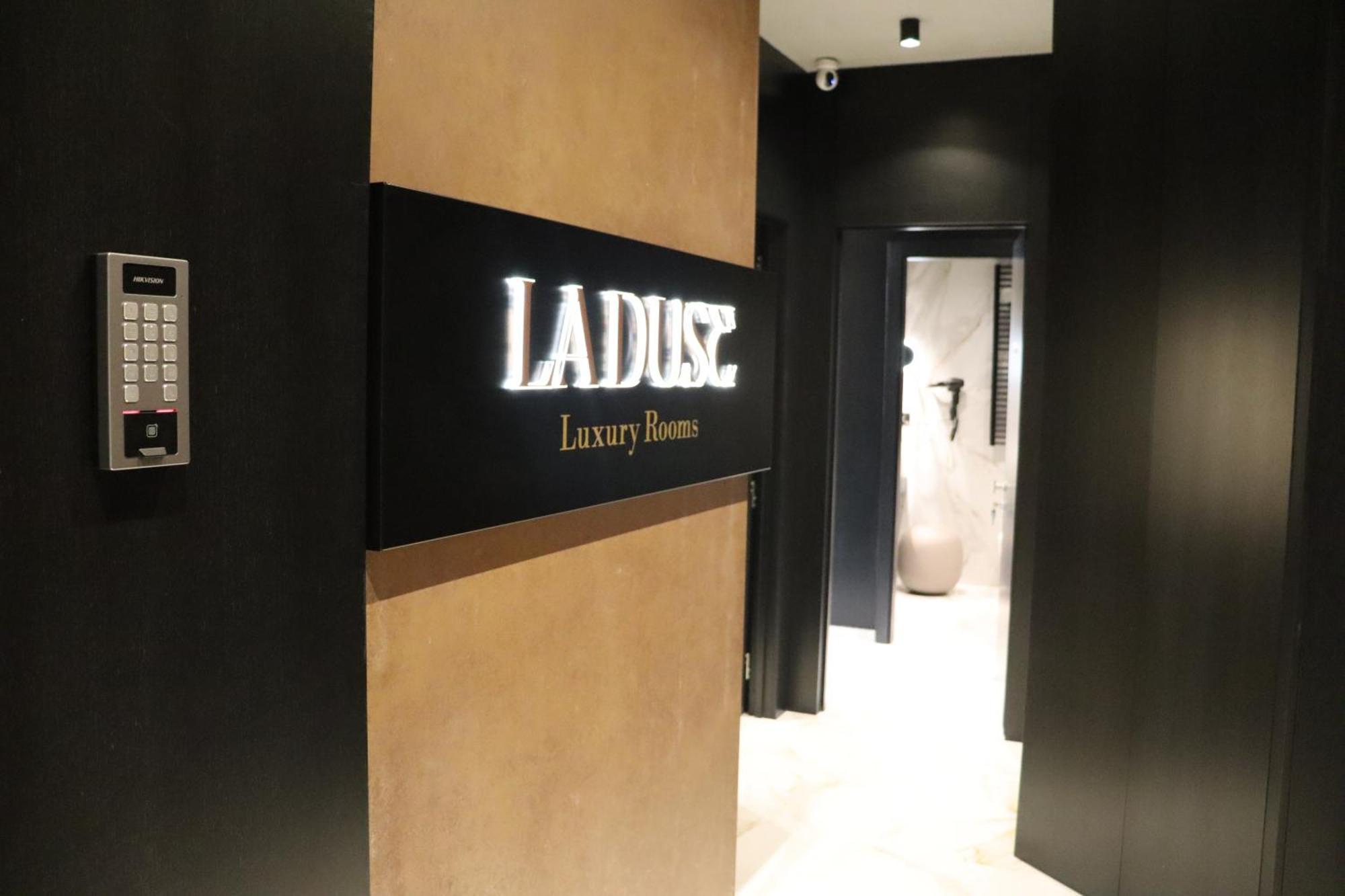 La Duse Luxury Rooms Pescara Kültér fotó